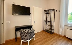 Domus 44 Rooms